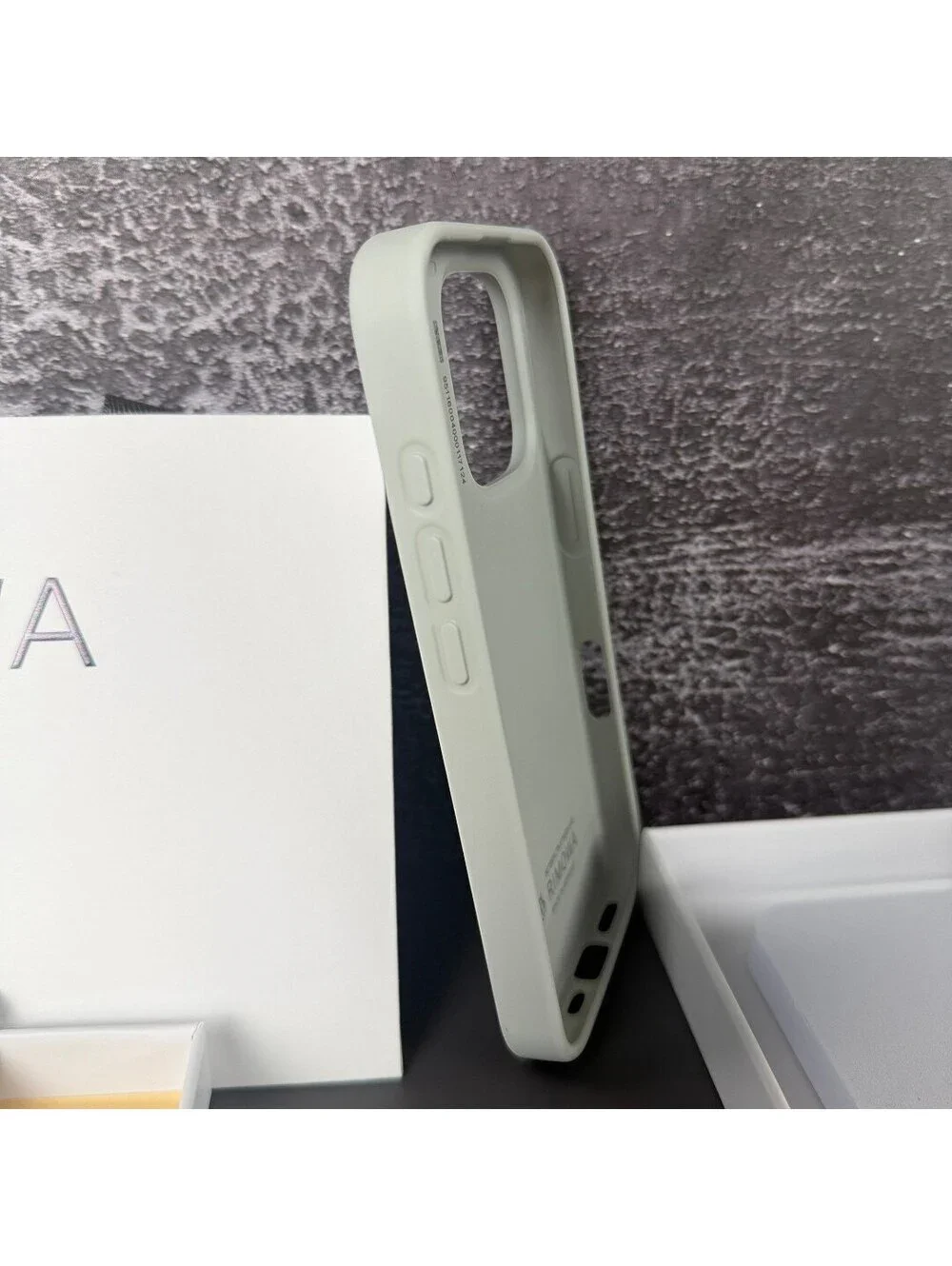 Aluminum Metal Silver Rimowa iPhone 16 Pro Max Case Grooved Luggage Style